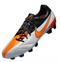 Новости футбола: Nike T90 Laser IV