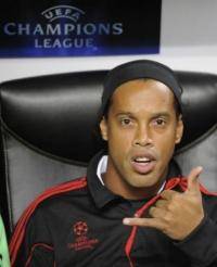 Остальные виды спорта: Ronaldinho не вернет себе былую форму    Это правда        Или это риторический вопрос