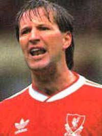 Остальные виды спорта: Ронни Уилан Ronnie Whelan