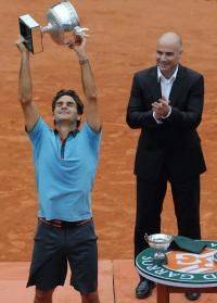 Остальные виды спорта: Роджер выиграл Roland Garros